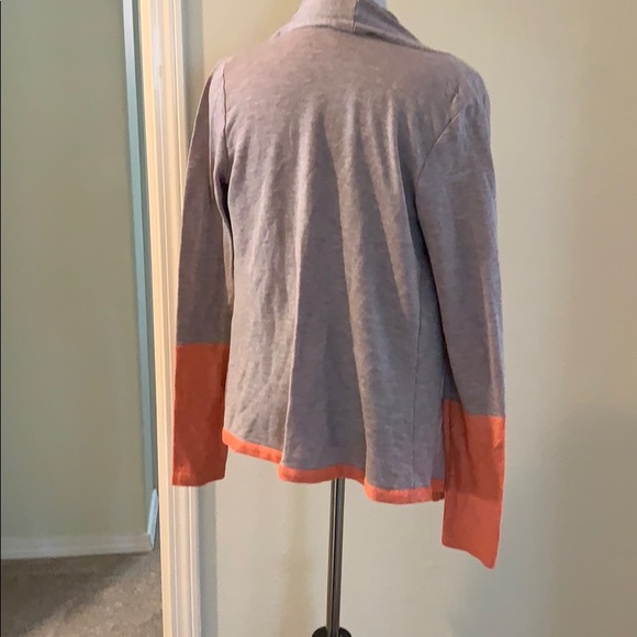 Cardigan - Picture 2 of 4